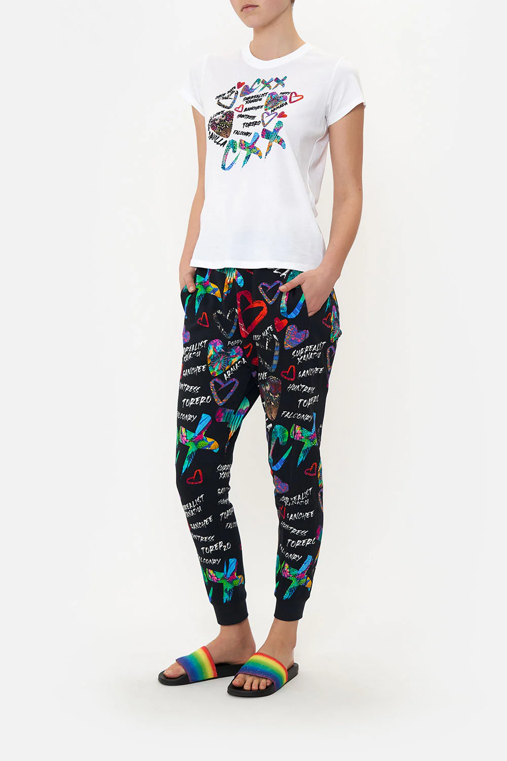 SLIM FIT ROUND NECK T-SHIRT SHES A WRITE OFF - Image 4