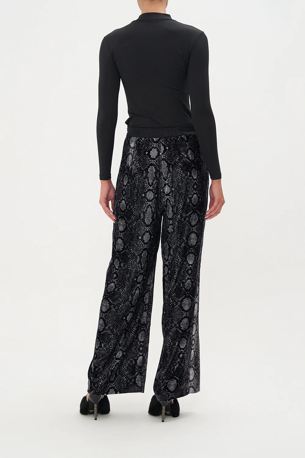 STRAIGHT LEG RELAXED TROUSER WILD HORSES - Image 8